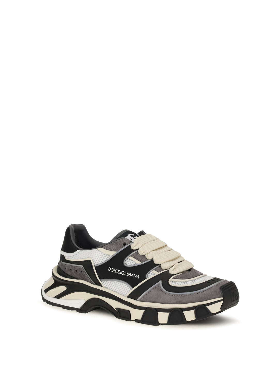 Sneakers with mesh details 2