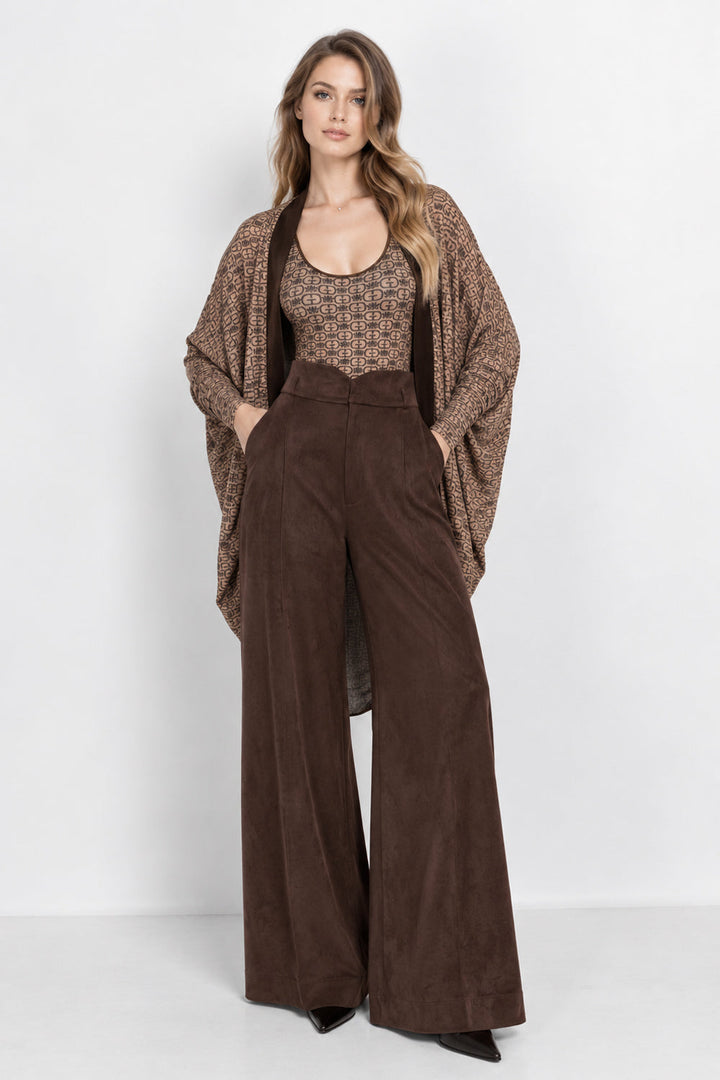 MODAL RELAXED CARDIGAN - MOCHA MOUSSE LOGO JIORO СВОБОДНА ЖИЛЕТКА ОТ МОДАЛ - MOCHA MOUSSE LOGO JIORO