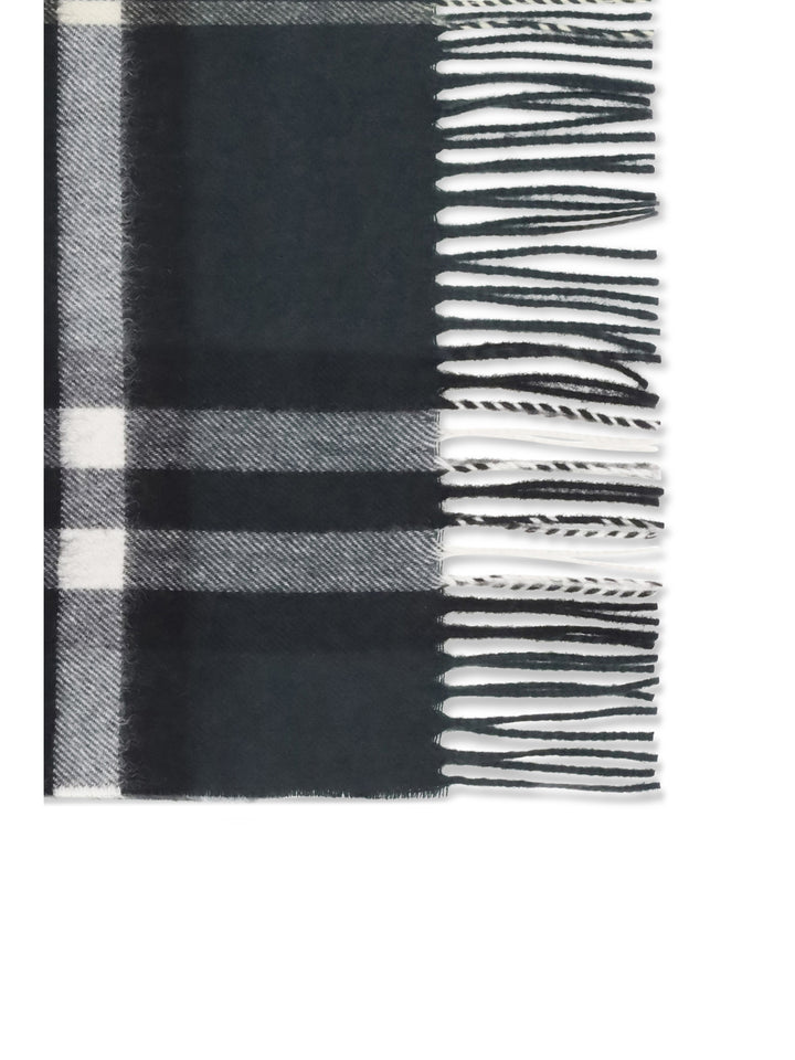 Cashmere Check Scarf 3