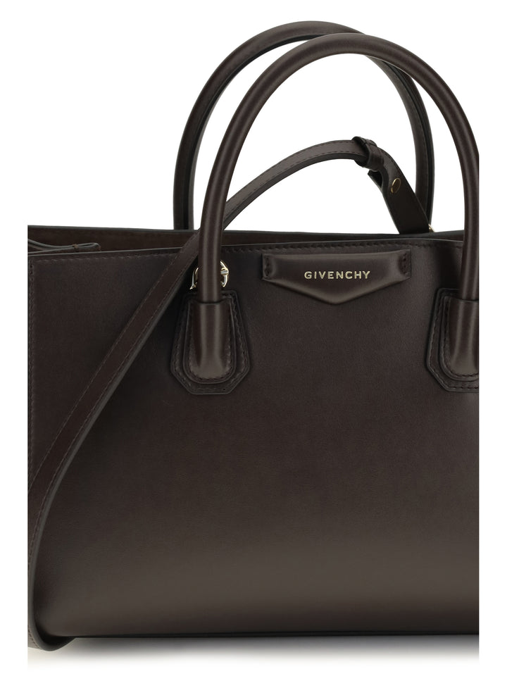 Small Antigona Catchall glossy grained leather Handbag 4