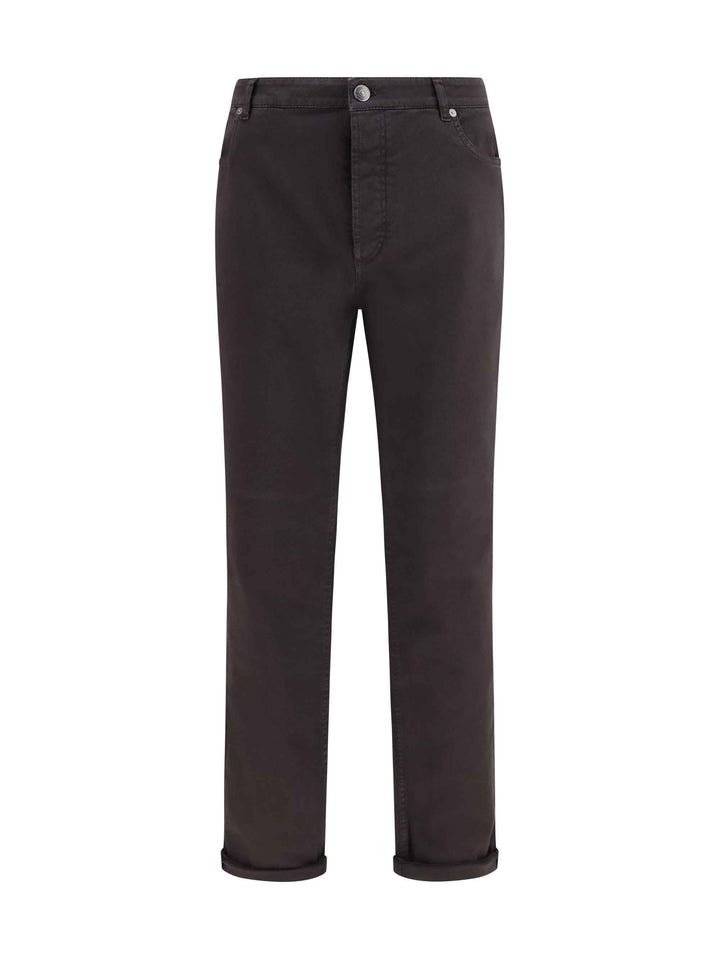 Jeans with turn-up hem