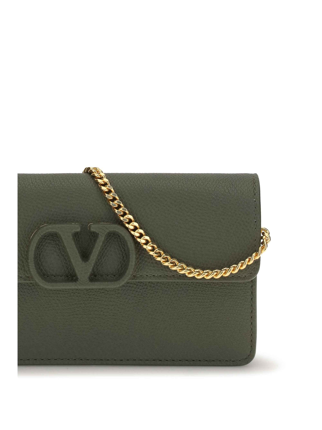 VLogo signature grainy calfskin chain Wallet