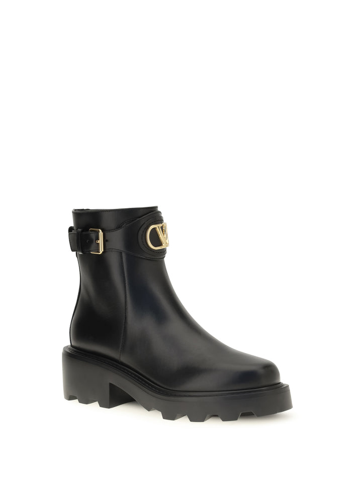 VLogo Signature Ankle Boots 2