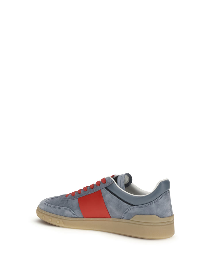 Upvillage Sneakers 3
