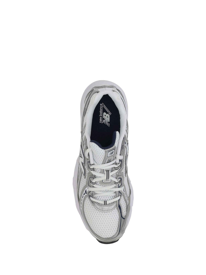 740 Sneakers