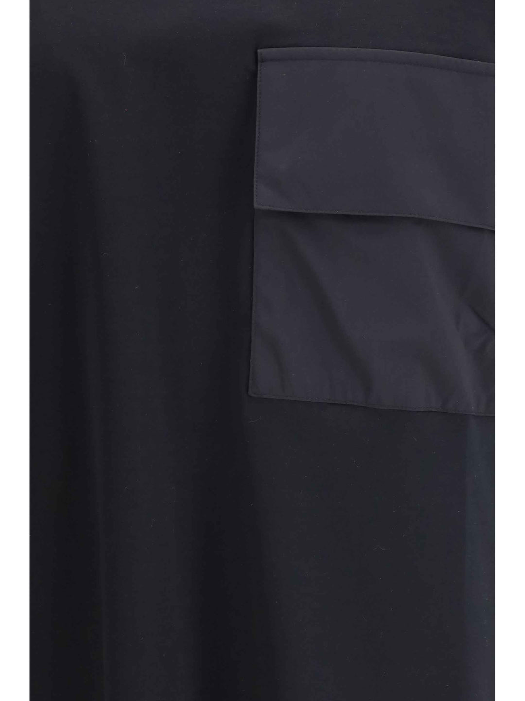 Pocket T-shirt