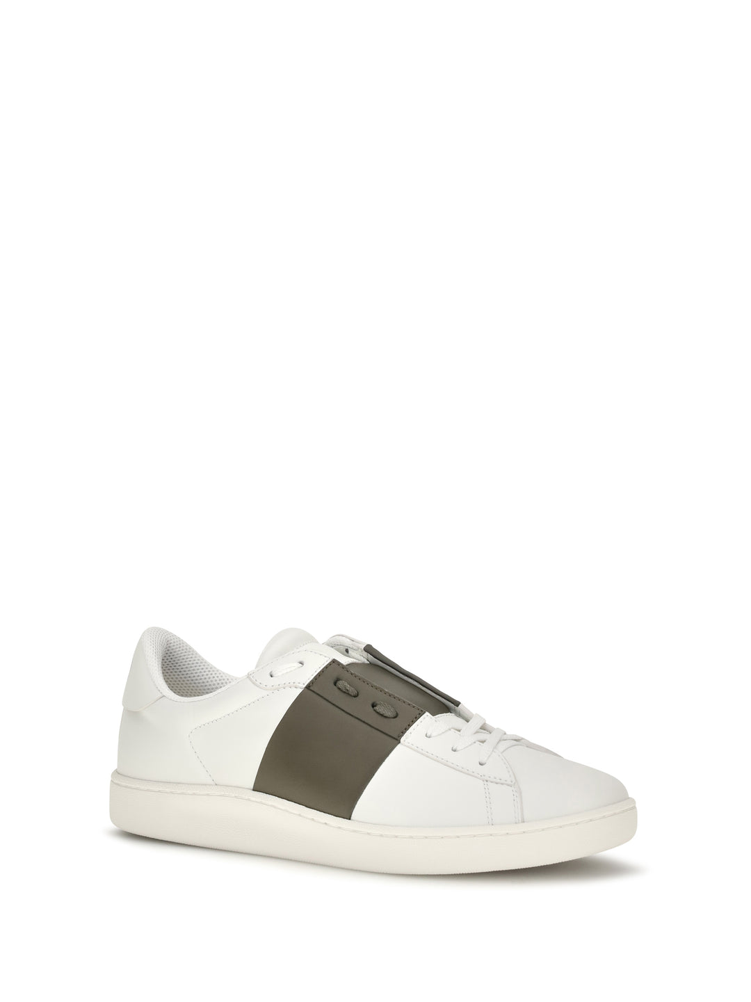 Open Sneakers 2