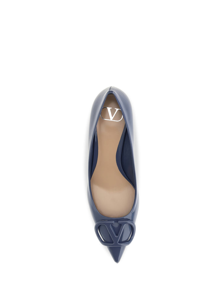 VLogo Signature patent leather Pumps 4
