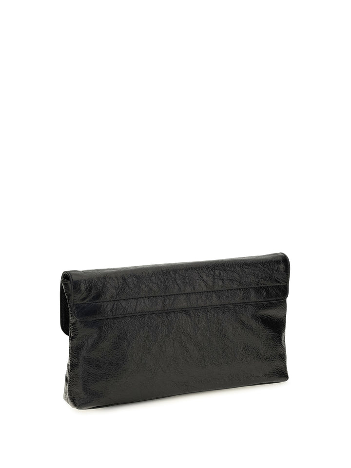 Le City Clutch in lambskin 3