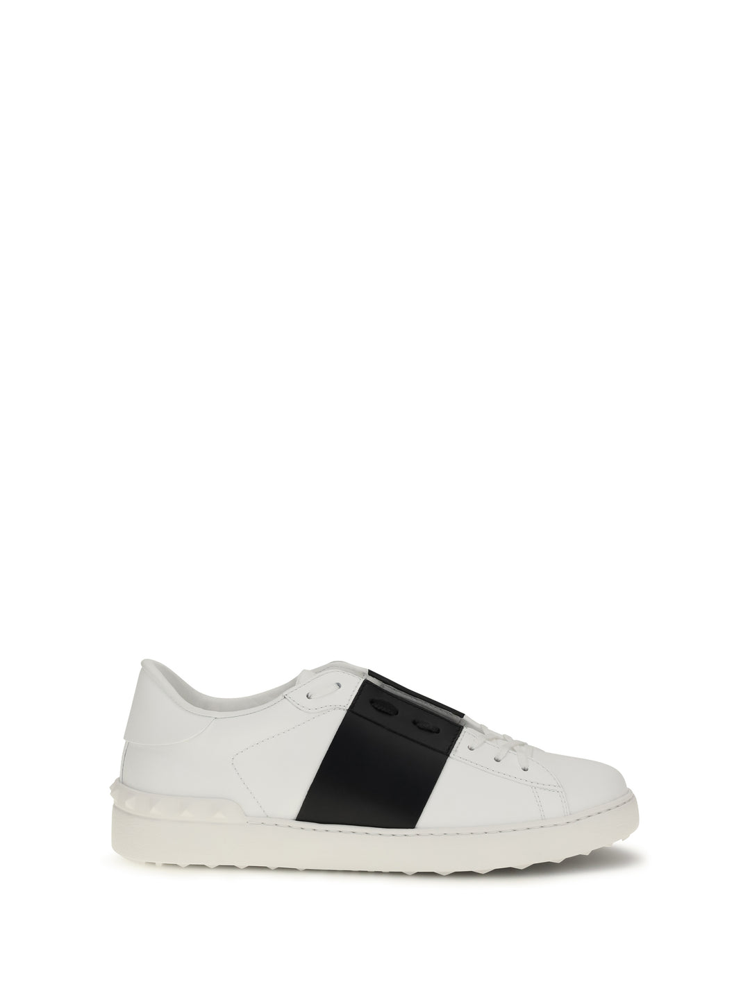 Open Sneakers 1