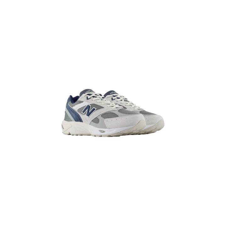 New Balance Men Sneakers