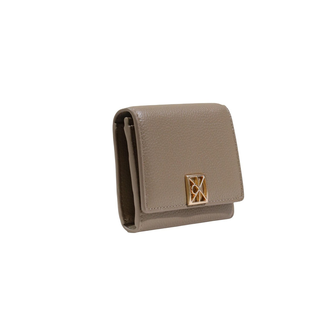 Calvin Klein Women Wallet