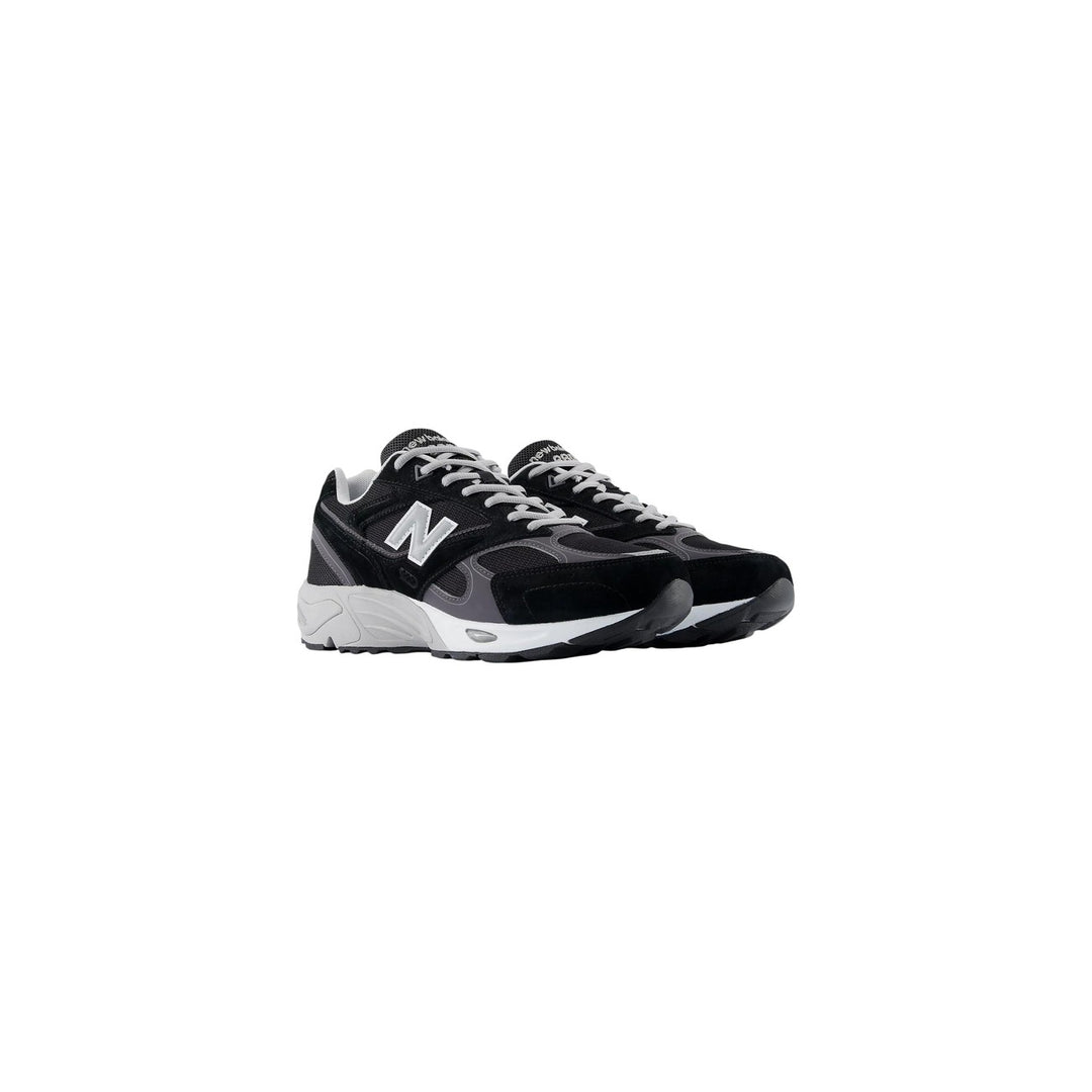 New Balance Men Sneakers