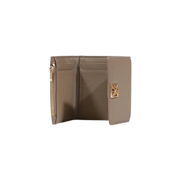 Calvin Klein Women Wallet